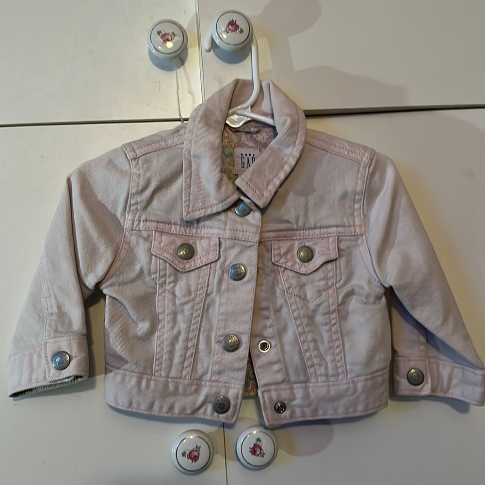 Baby gap pink jean buckle up jacket
